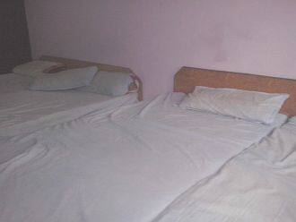 Inder Hans Hotel, Jammu 2